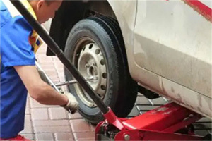 平阴附近拖车24小时服务热线电话